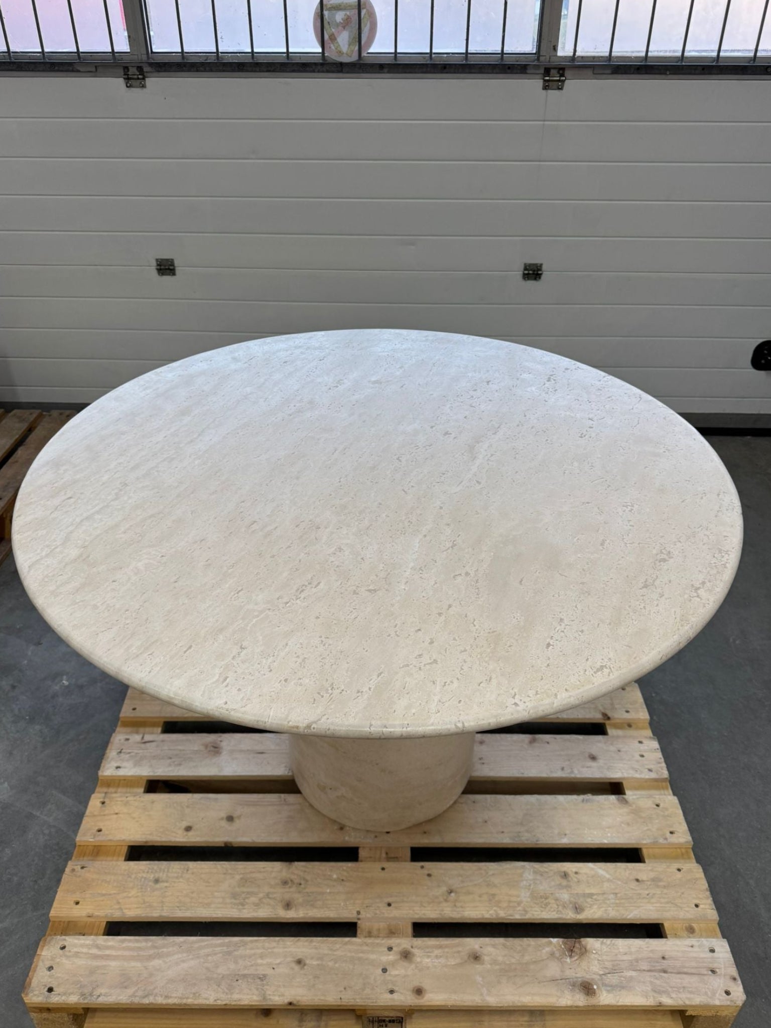Solid Travertine Dining Table – Cylindrical Base